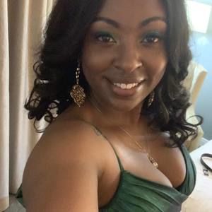 Meet your Posher, Amberly